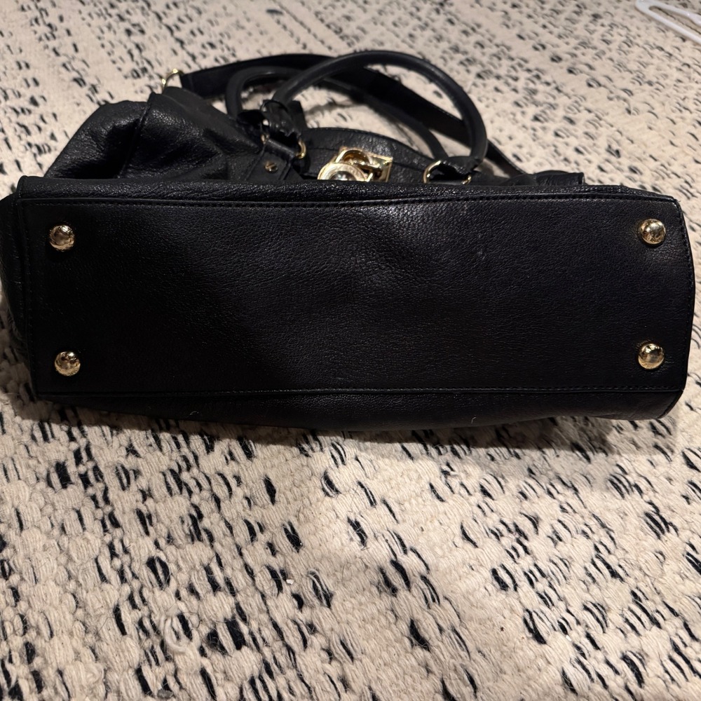 Michael Kors‎ Black Leather Satchel Shoulder Bag Gold Hardware Lock Charm - Picture 8 of 11